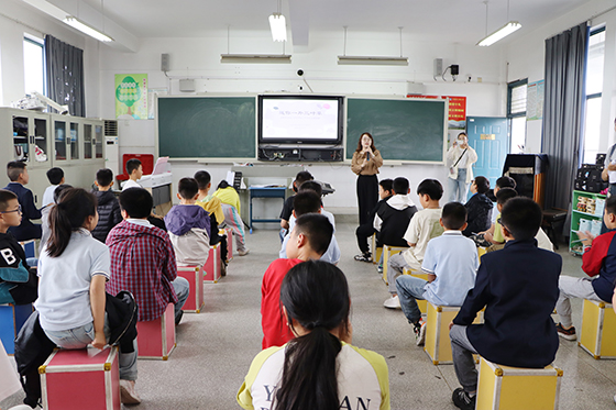 1716974382619024265.jpg IMG_2523.jpg