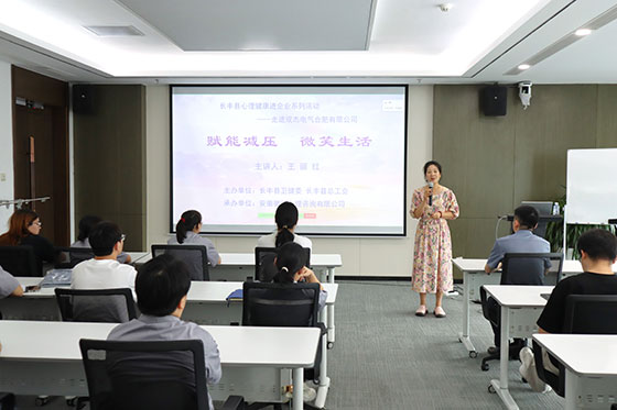 1758180275055004515.jpg 1.jpg